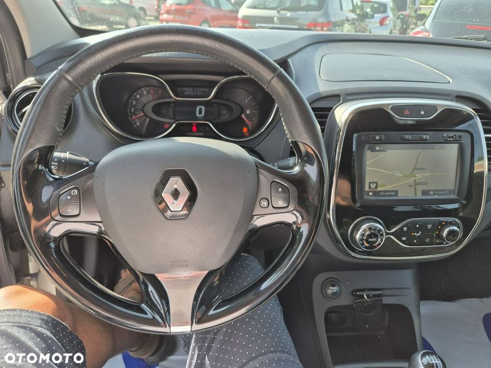 Renault Captur ENERGY TCe 120 LIMITED - 27