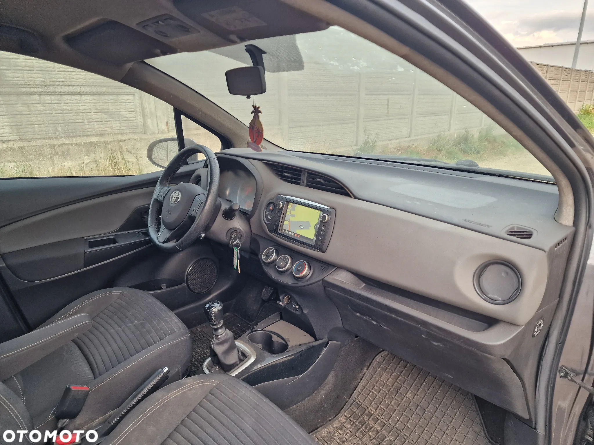 Toyota Yaris - 11