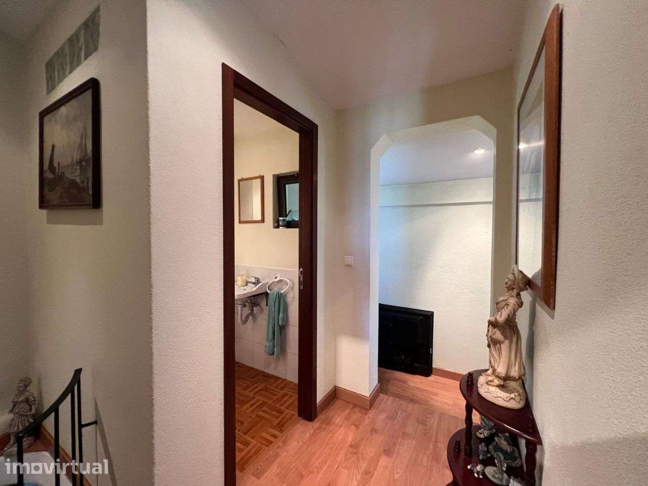 Vende-se moradia V3 na Amadora - Grande imagem: 3/20