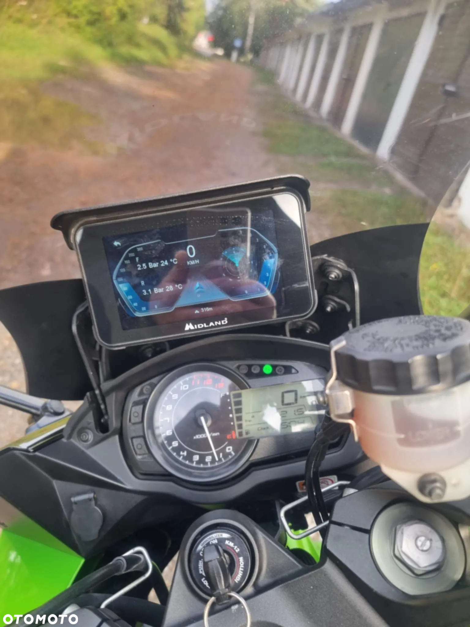 Kawasaki Ninja 1000 SX - 3