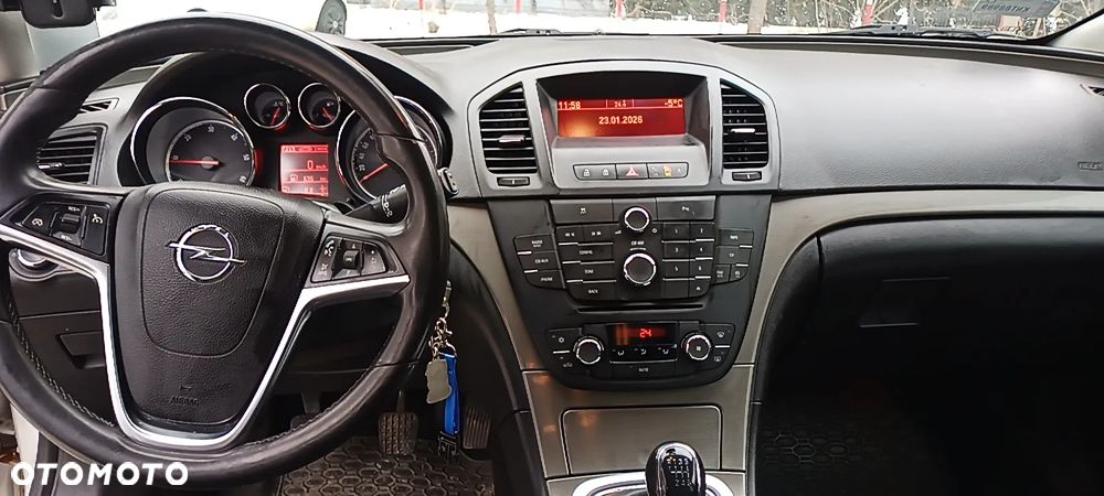 Opel Insignia 2.0 CDTI Edition - 11