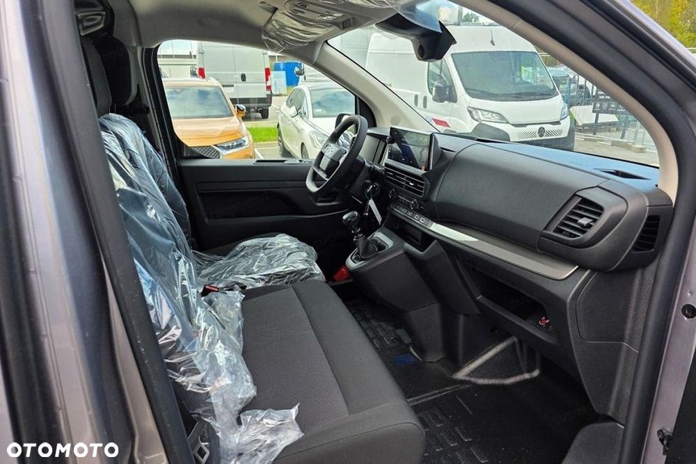 Opel Vivaro XL L2H1 2.2 150KM - 5