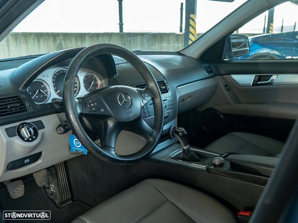 Mercedes-Benz C 220 CDi Avantgarde - 9