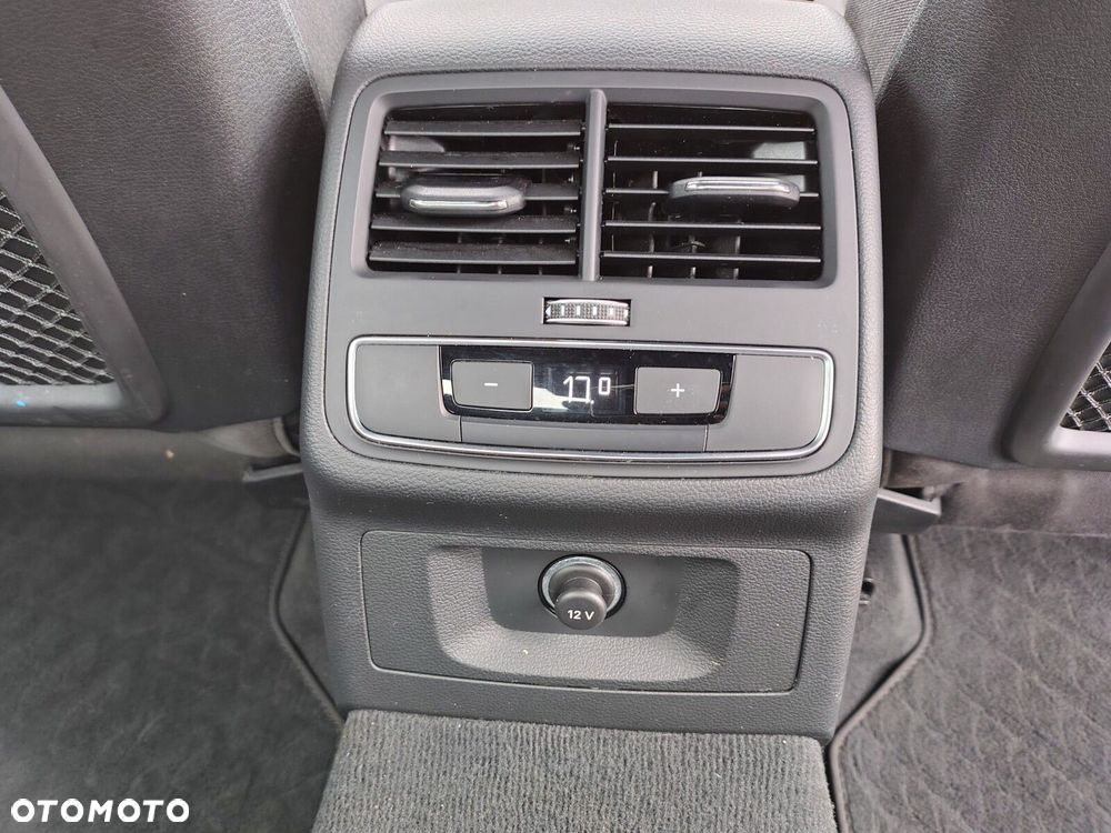 Audi A4 Limousine - 26