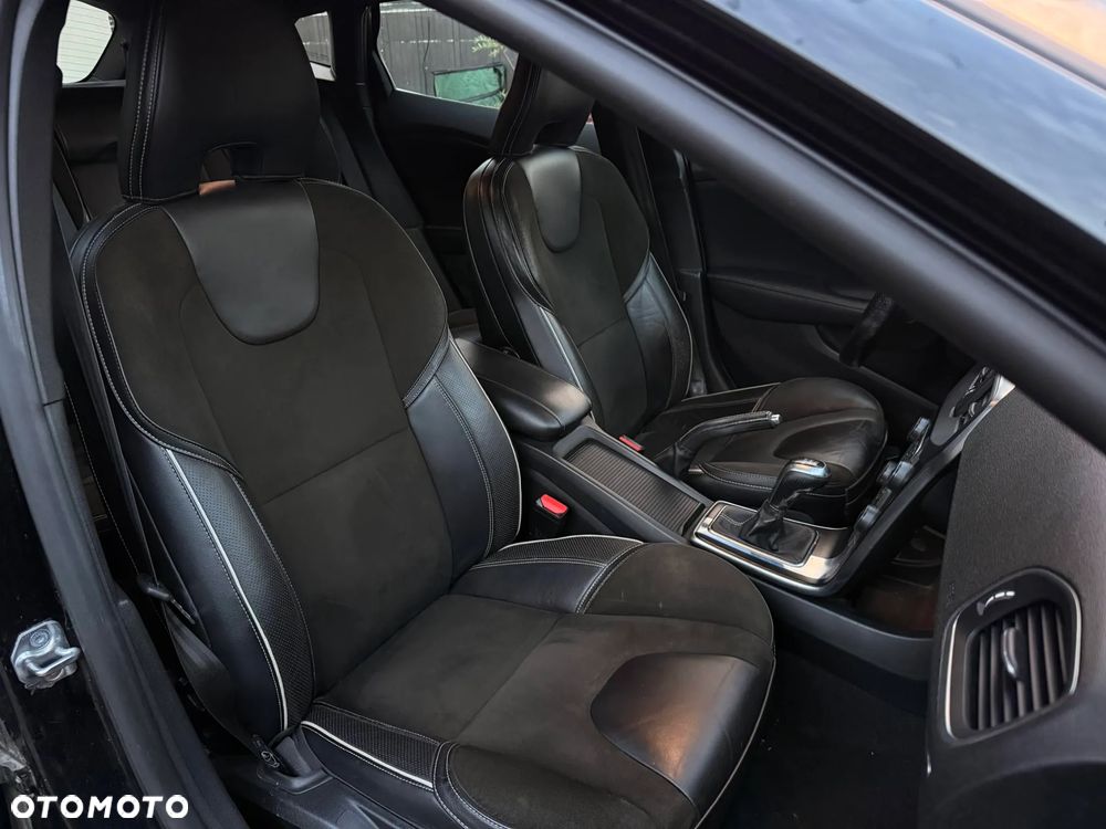 Volvo V40 - 10