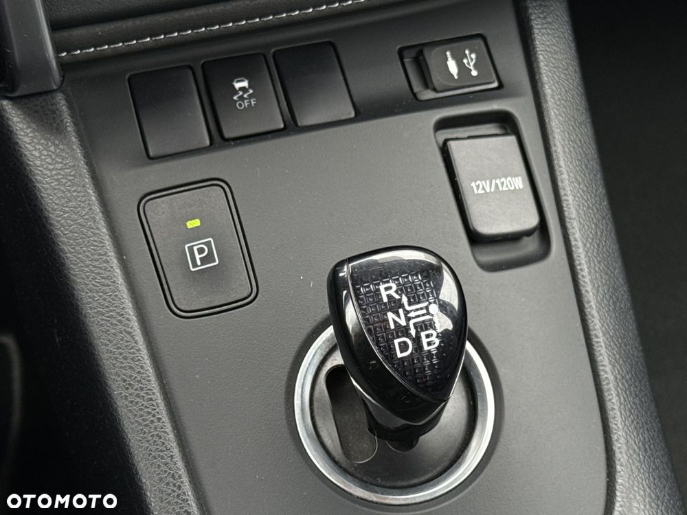 Toyota Auris - 17