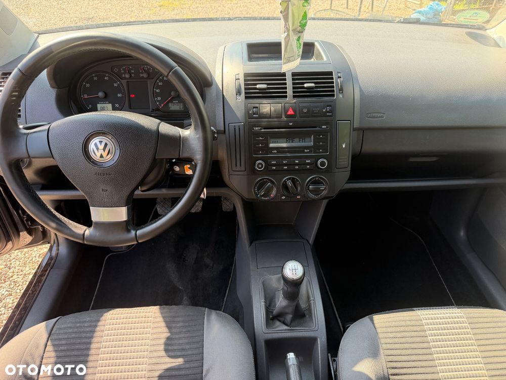 Volkswagen Polo 1.2 - 11