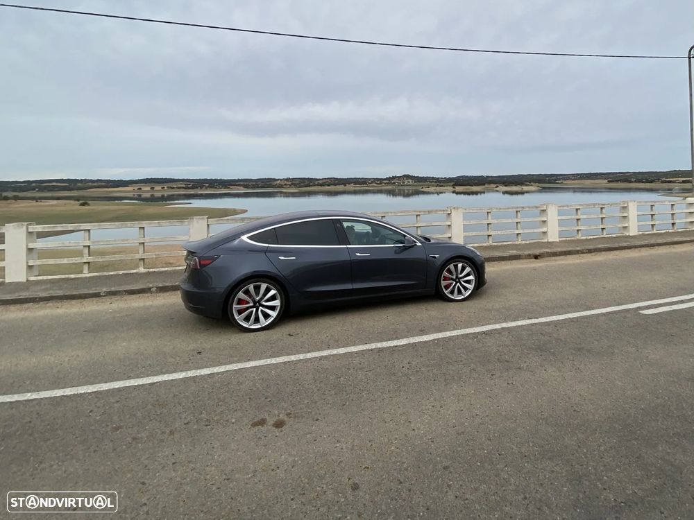 Tesla Model 3 Performance Dual Motor AWD - 16