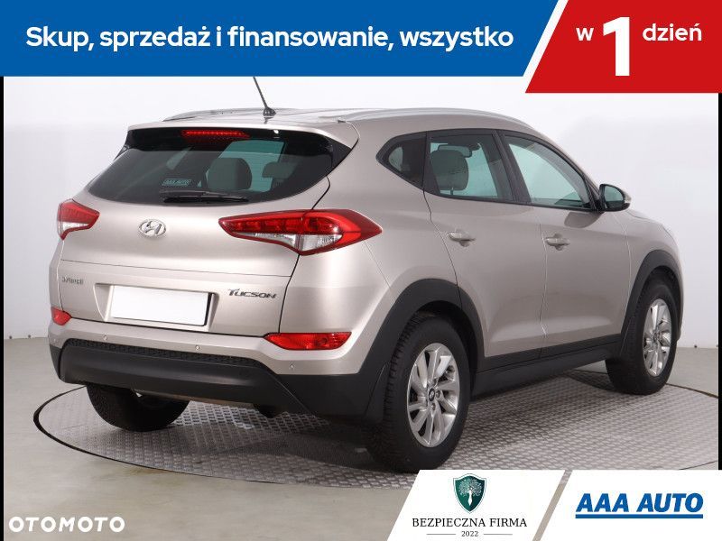 Hyundai Tucson - 6
