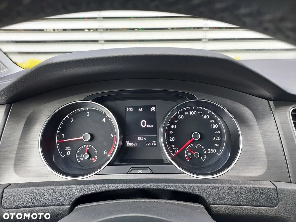 Volkswagen Golf Variant ver-2-0-bluetdi-comfortline - 35