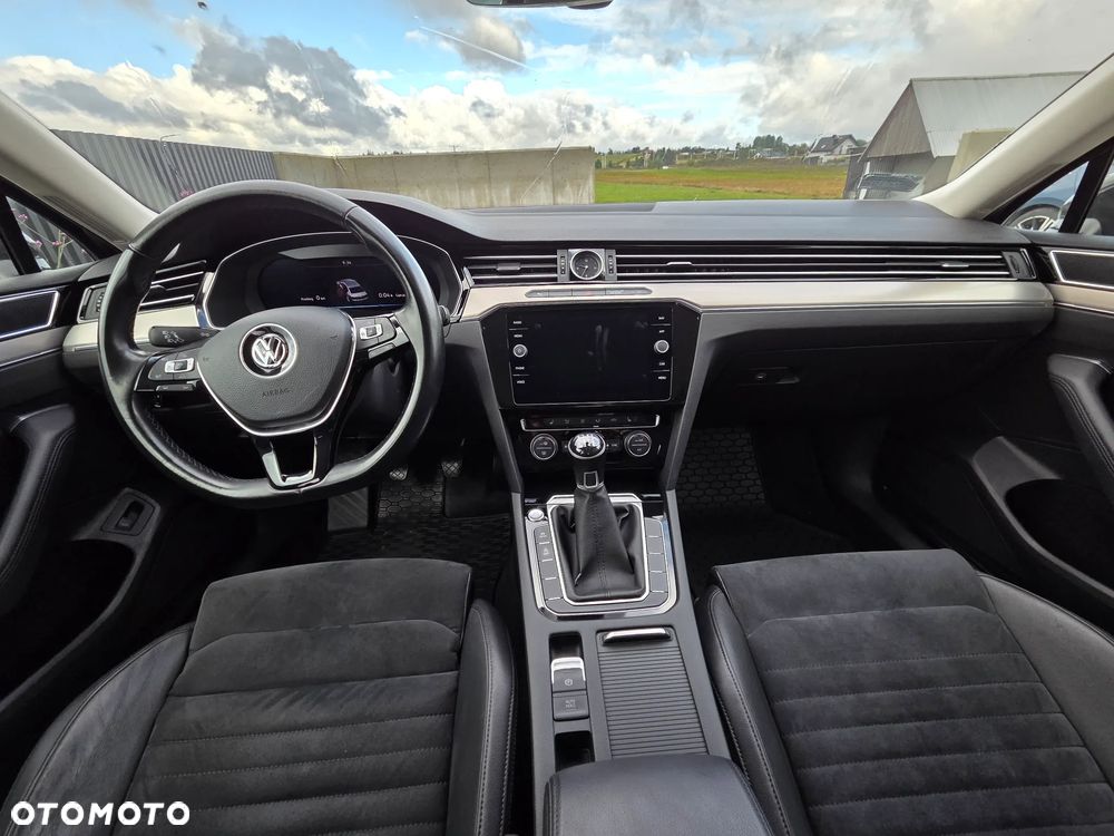 Volkswagen Passat 2.0 TDI BMT Highline - 12