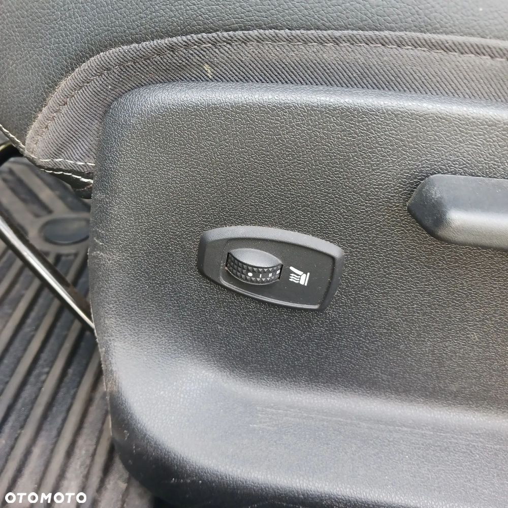 Renault Megane 1.4 16V TCE Bose Edition - 8