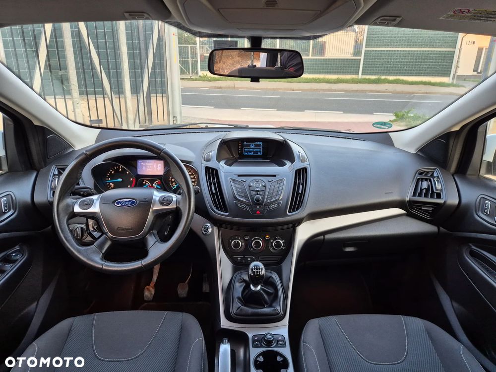 Ford Kuga 2.0 TDCi 4x4 Titanium - 13