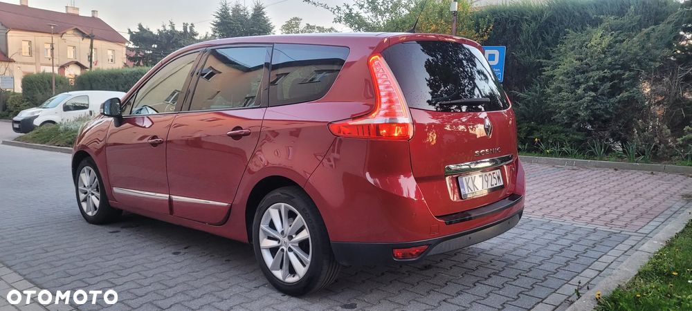 Renault Scenic - 16