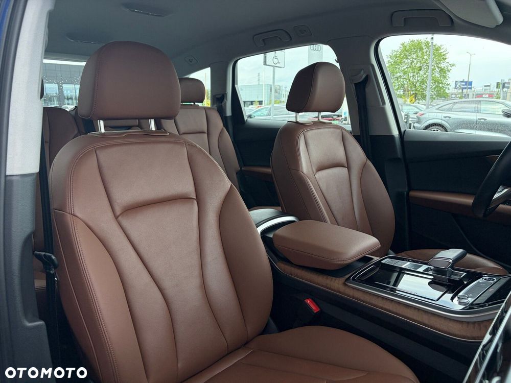 Audi Q7 - 23