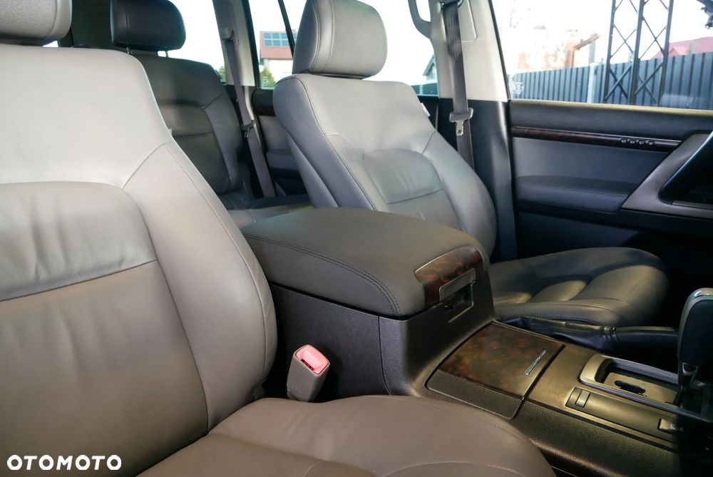 Toyota Land Cruiser ver-lc-4-5-d--4d-sol - 26