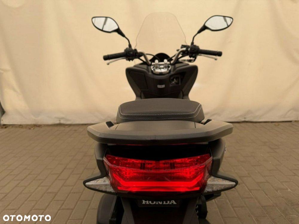Honda PCX - 15