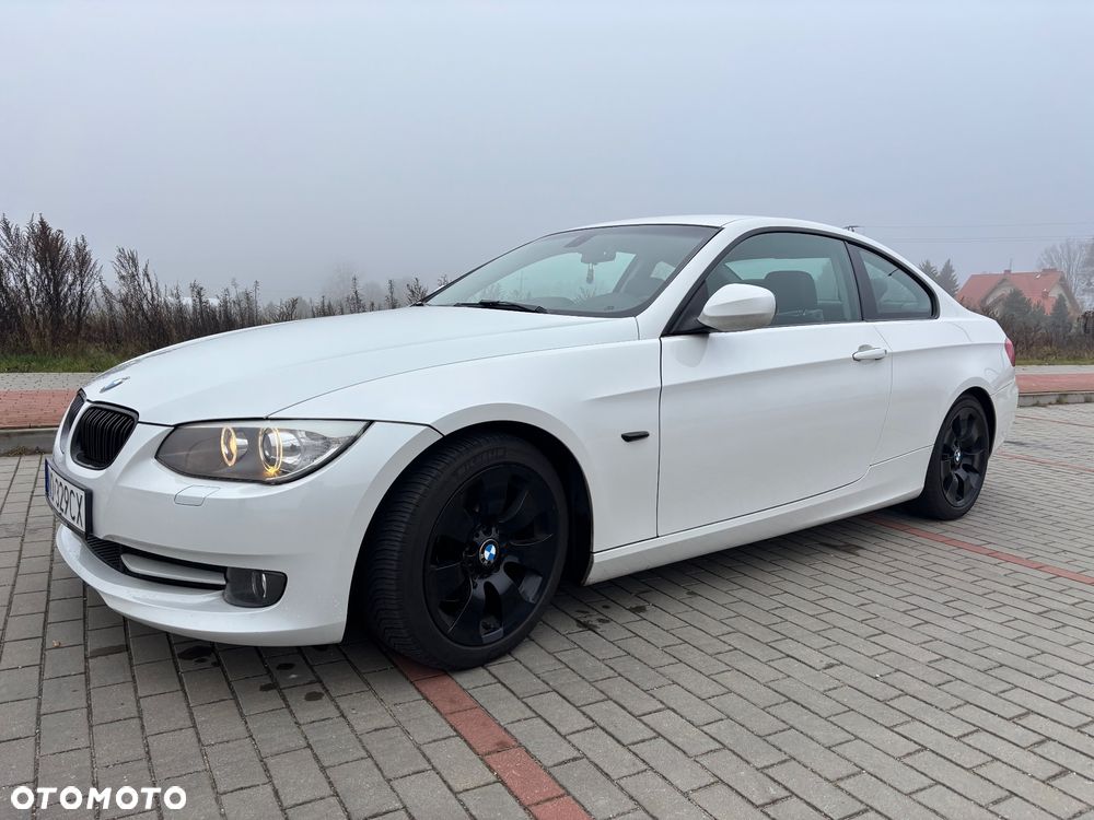 BMW Seria 3 320d - 15