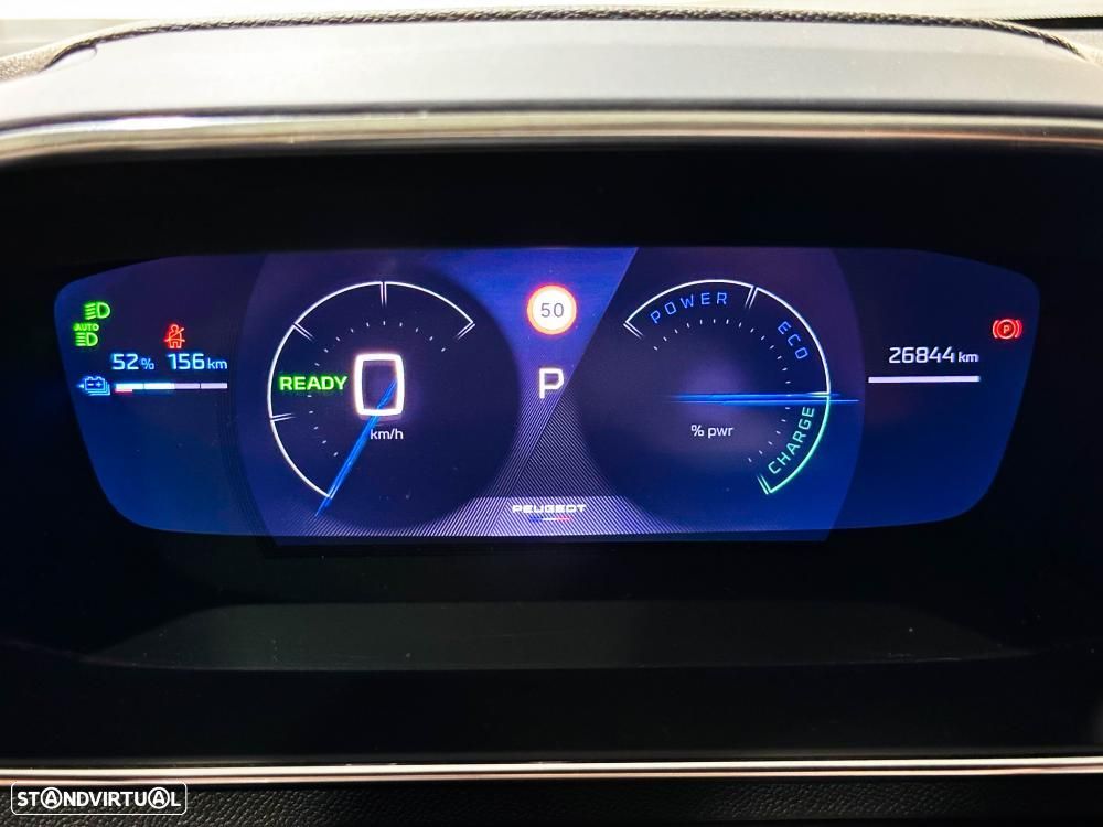 Peugeot e-2008 54 kWh GT - 41