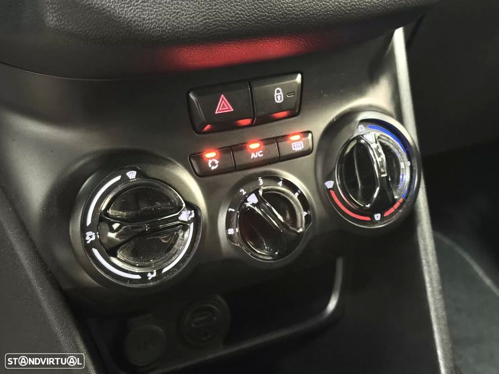 Peugeot 208 1.4 HDi Active - 35