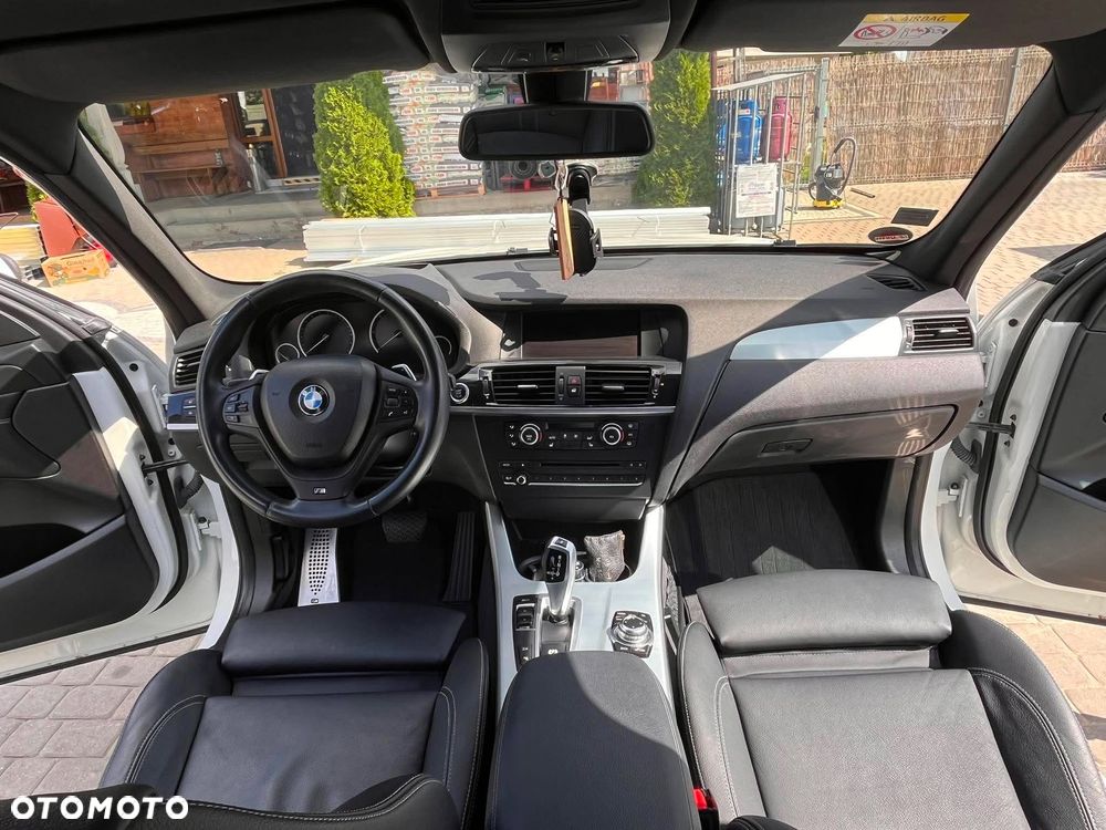 BMW X3 xDrive20d - 17