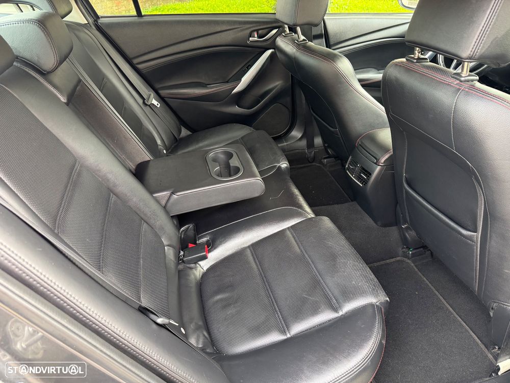 Mazda 6 2.2 SKY-D Evolve Navi - 11