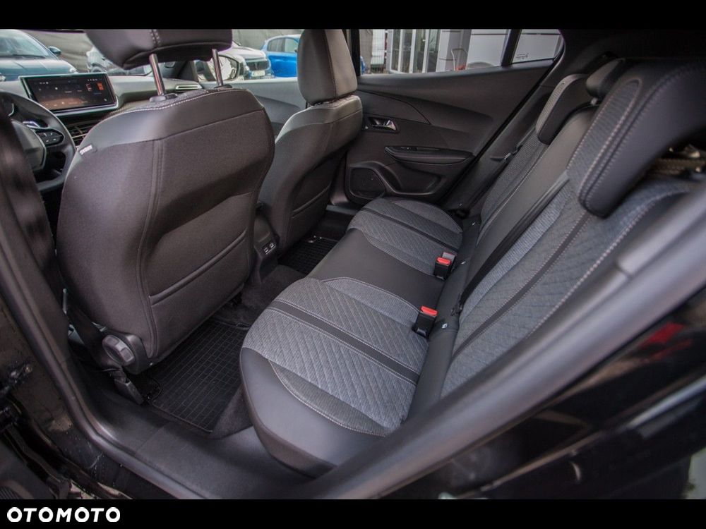 Peugeot 2008 1.2 PureTech Allure S&S EAT8 - 9