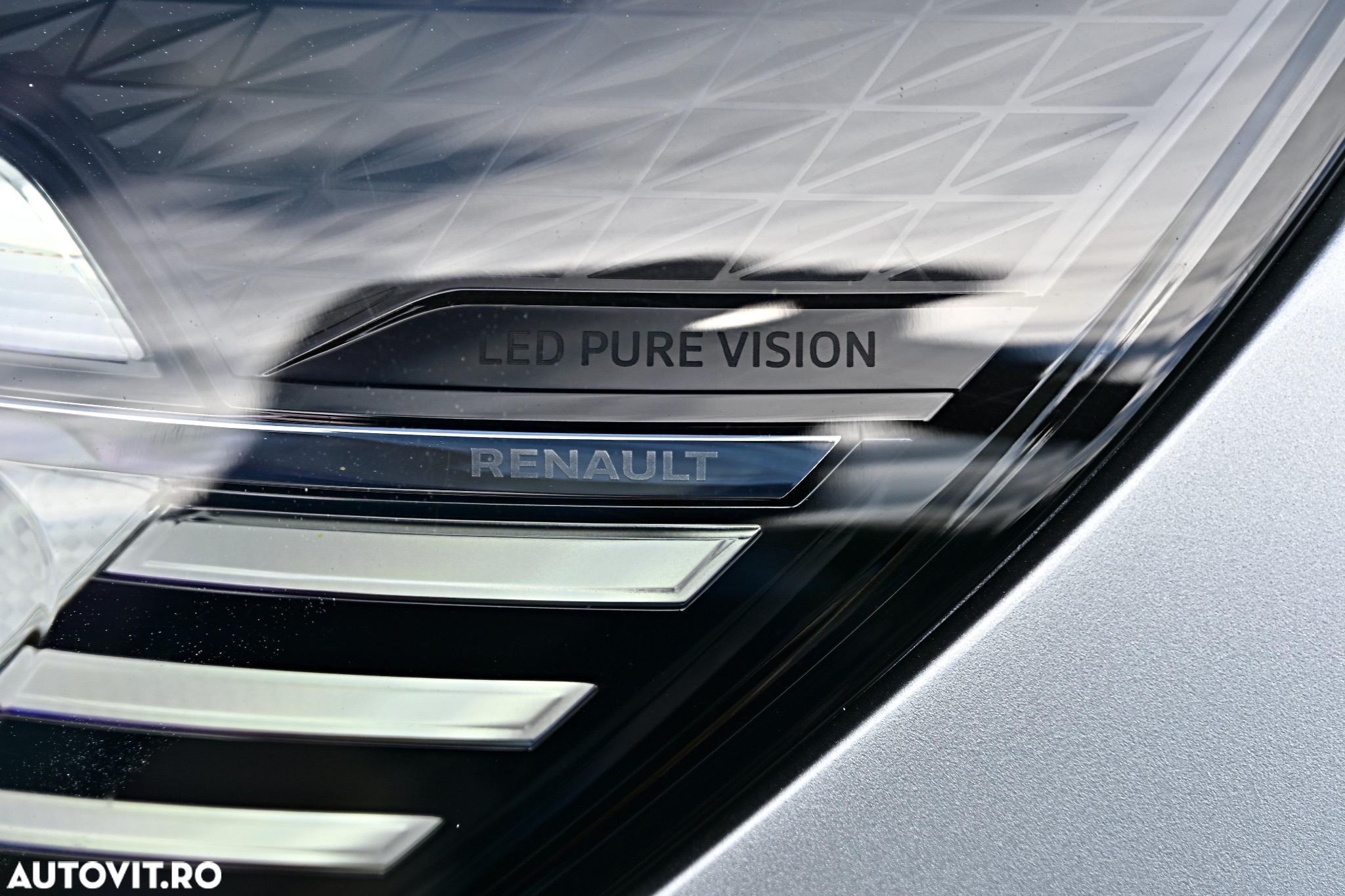 Renault Captur E-Tech PHEV 160 Techno - 16