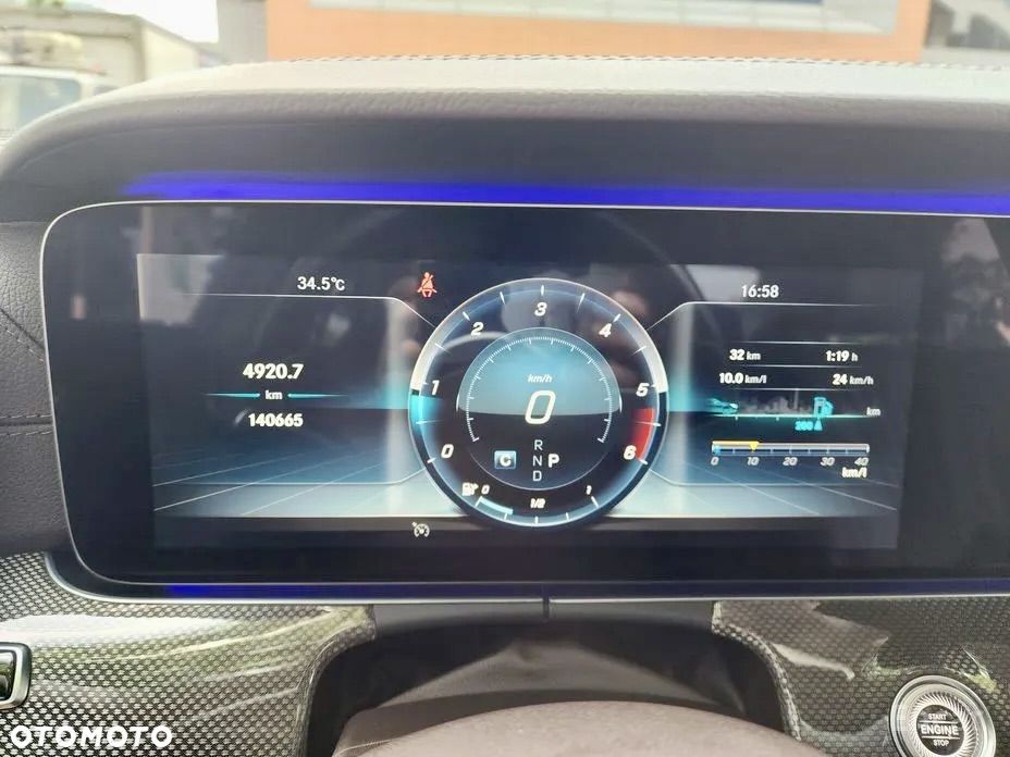 Mercedes-Benz CLS - 10