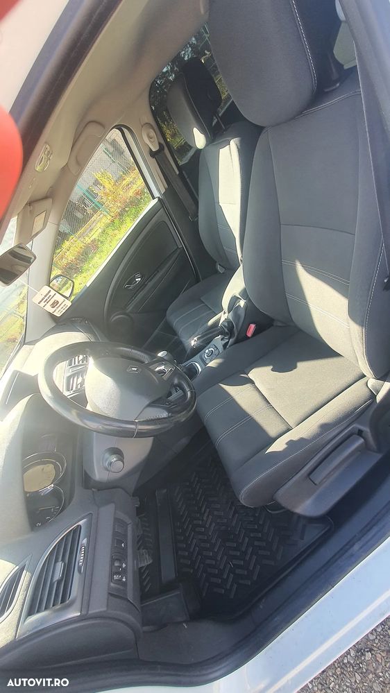 Renault Megane dCi 95 FAP Paris Business - 10