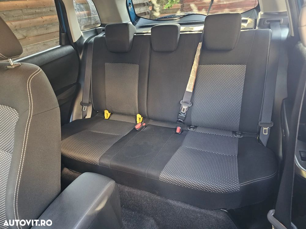Suzuki Vitara 1.0 Passion - 8
