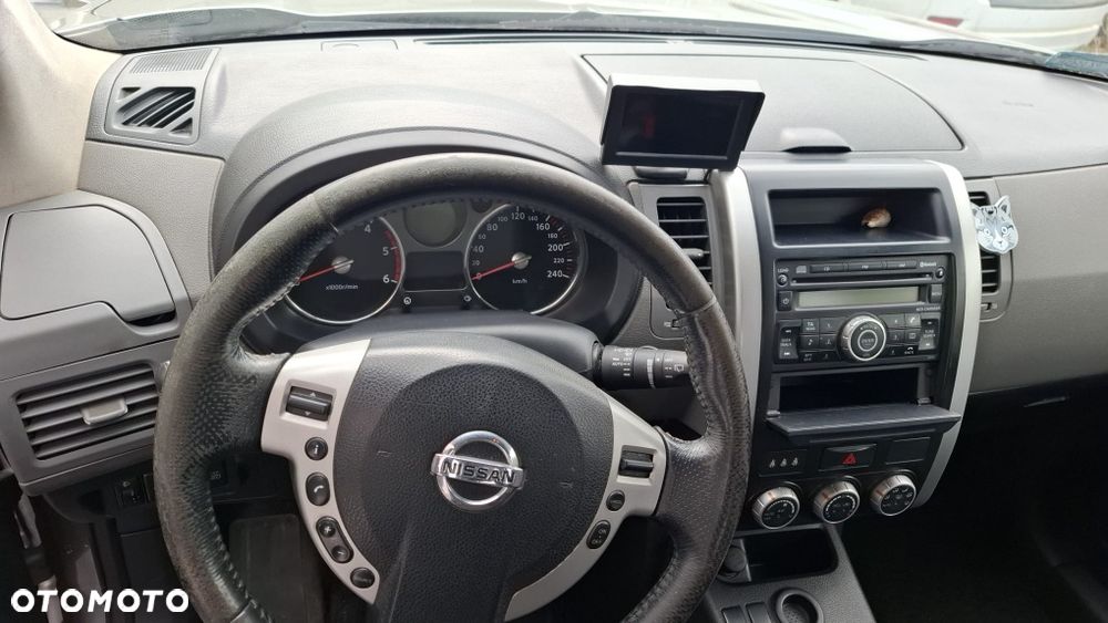 Nissan X-Trail - 3