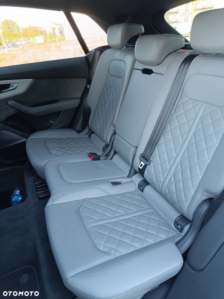 Audi Q8 - 22