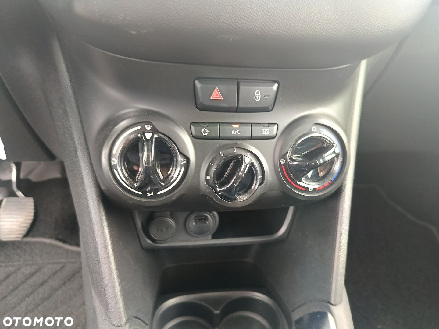 Peugeot 208 1.2 PureTech Active - 20
