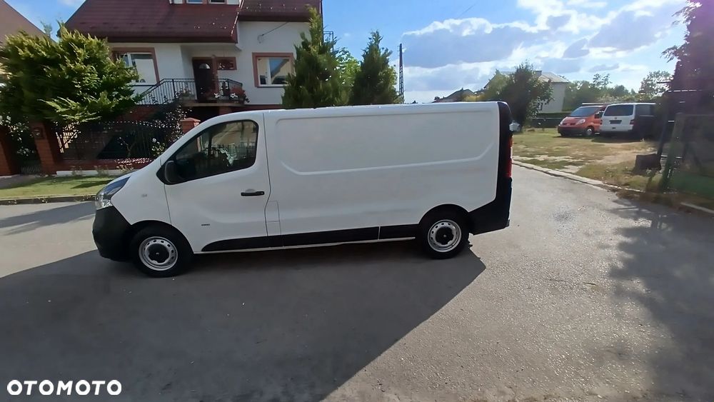 Opel Vivaro - 18