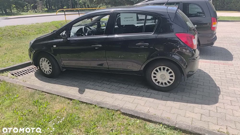 Opel Corsa - 3