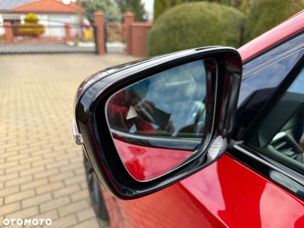 BMW Seria 3 320d xDrive M Sport sport - 36