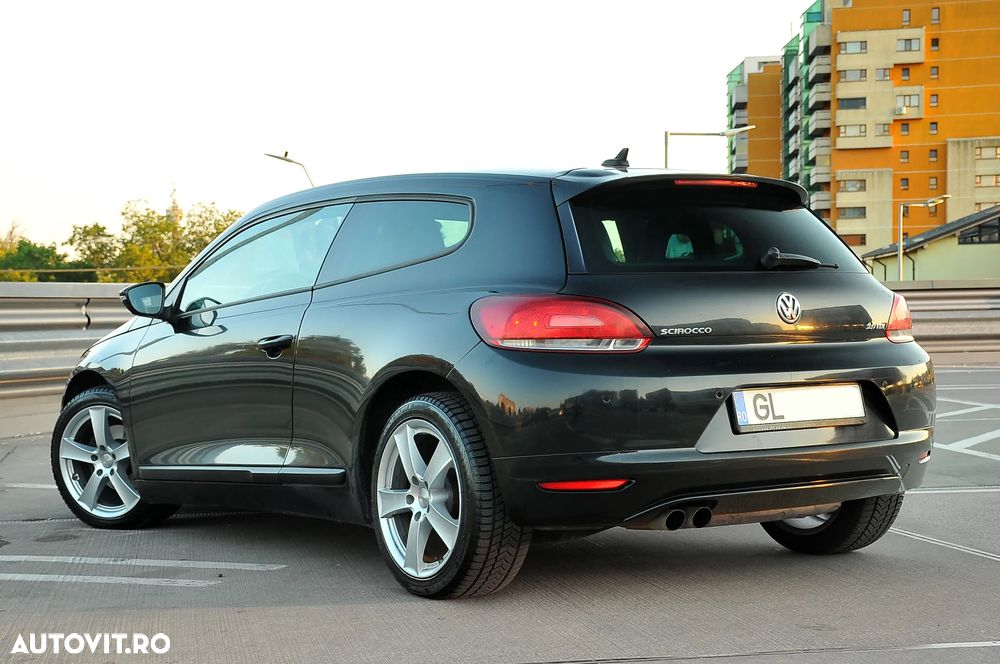 Volkswagen Scirocco 2.0 TDI Blue Motion Technologie Edition - 3