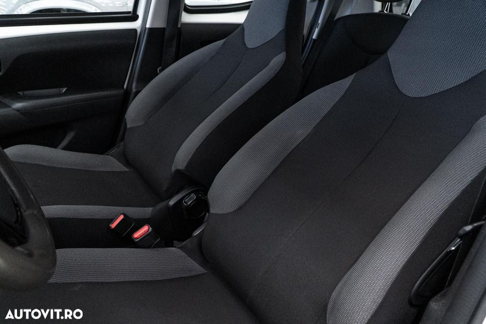 Toyota Aygo 1.0 VVY-I 5 usi X-style - 19