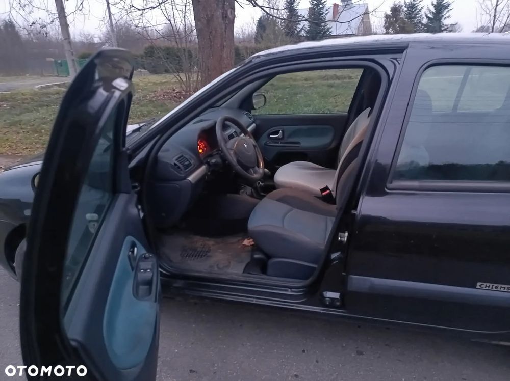 Renault Clio 1.2 16V Pack Authentique - 4