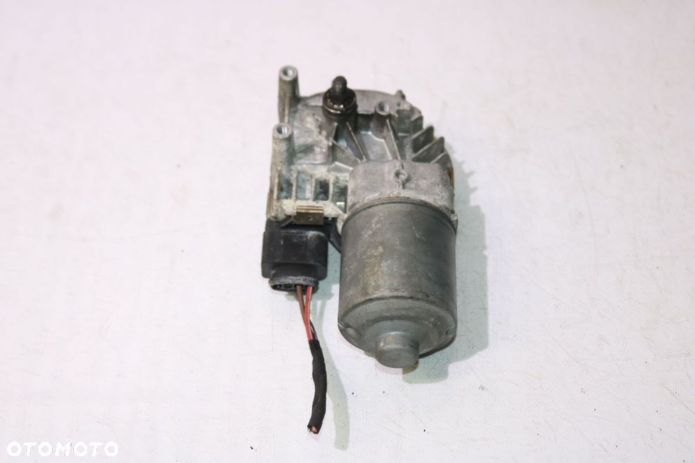 SILNICZEK WYCIERACZEK PRZÓD VOLKSWAGEN PASSAT B6 2.0 TDI 3C2955119B   1397220533 - 2