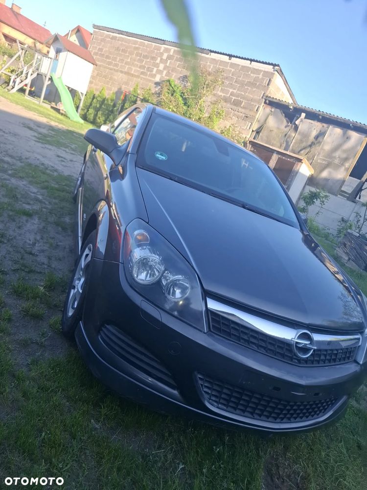 Opel Astra 1.6 Innovation - 1