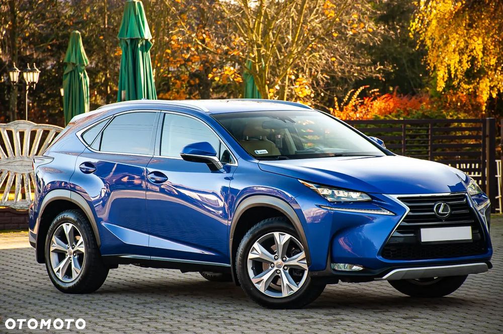 Lexus NX 200t Prestige AWD - 4