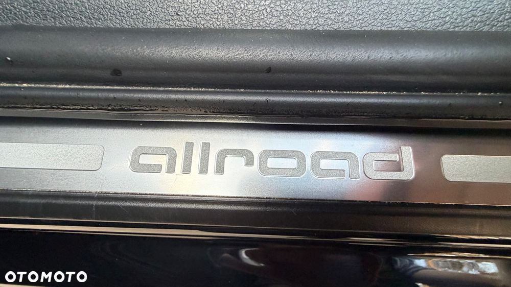 Audi A4 Allroad - 36