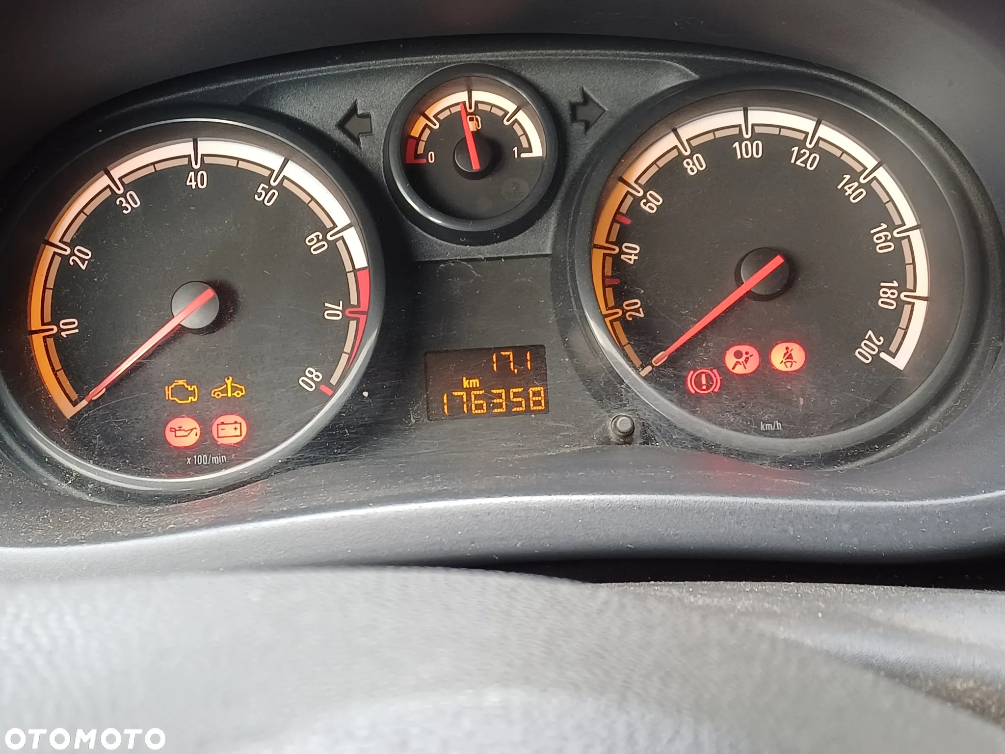 Opel Corsa - 5