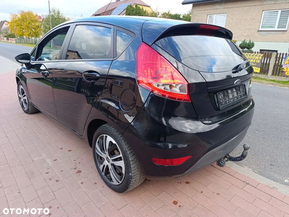 Ford Fiesta - 4