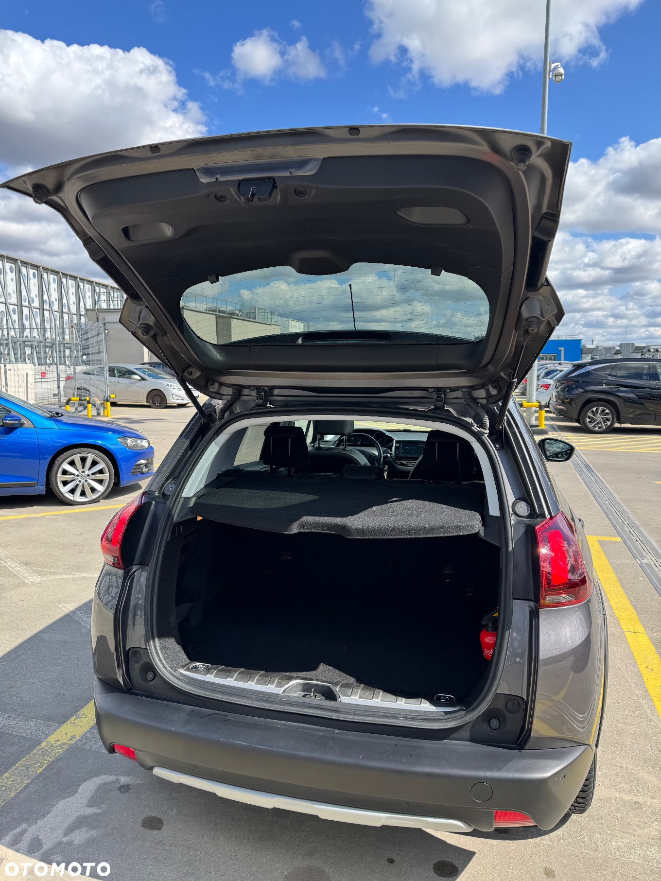 Peugeot 2008 1.2 Pure Tech GPF Allure S&S - 8