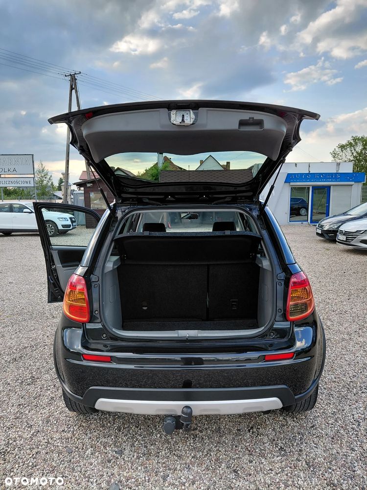 Suzuki SX4 2.0 DDiS 4x2 Comfort - 27