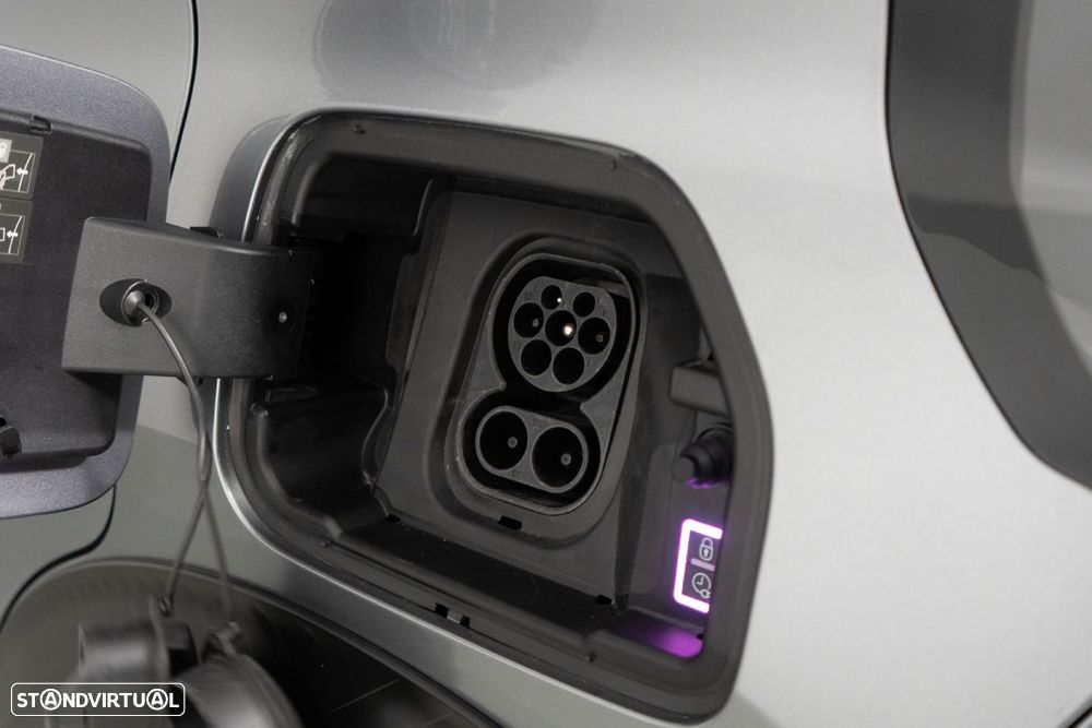 Citroën e-C3 44 kWh Autonomia Conforto Max - 17