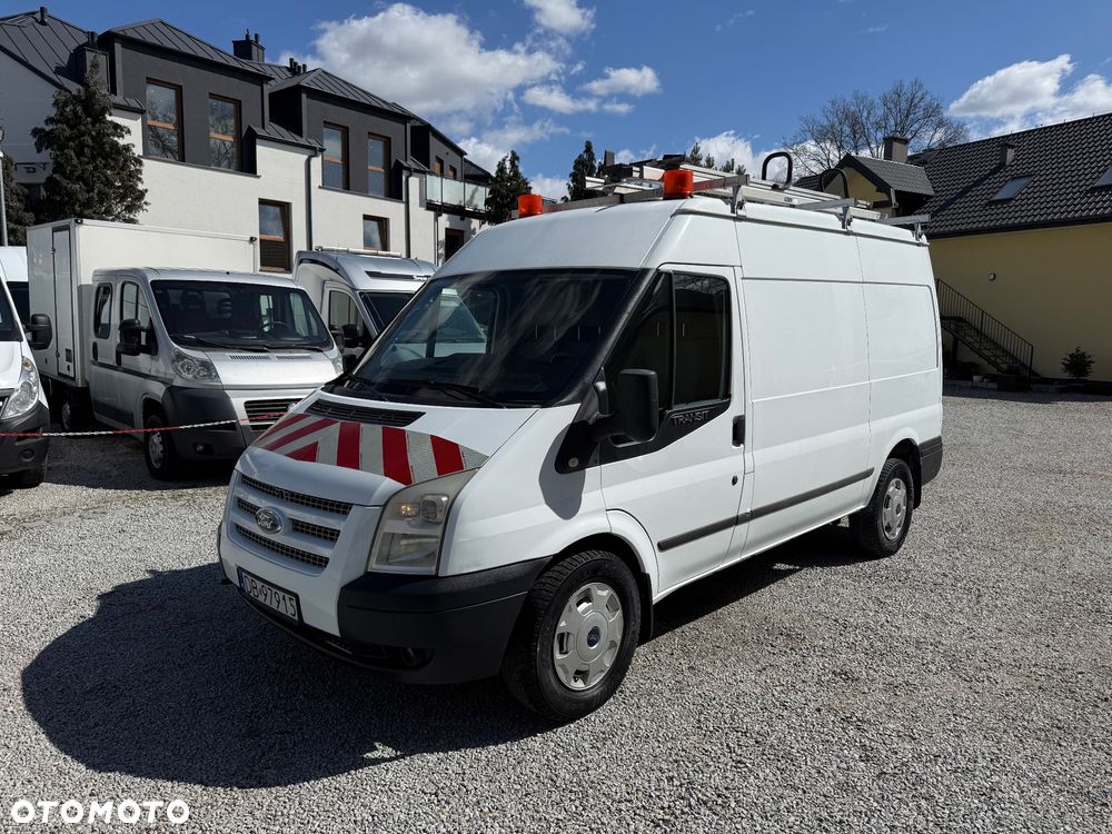 Ford Transit Furgon Warsztat 4x4 L2H2 2.2 TDCI 125KM 4x4 - 1